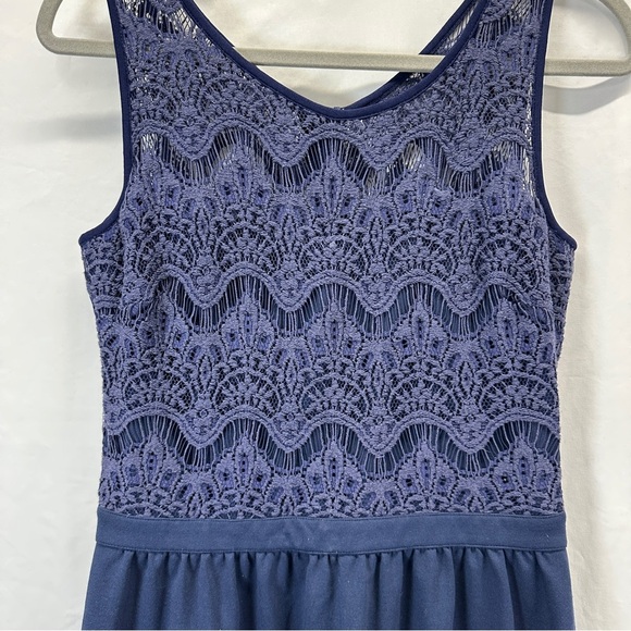 Lilly Pulitzer Rhea Navy Crochet Fit and Flare Sleeveless Dress Size M - Picture 4 of 7